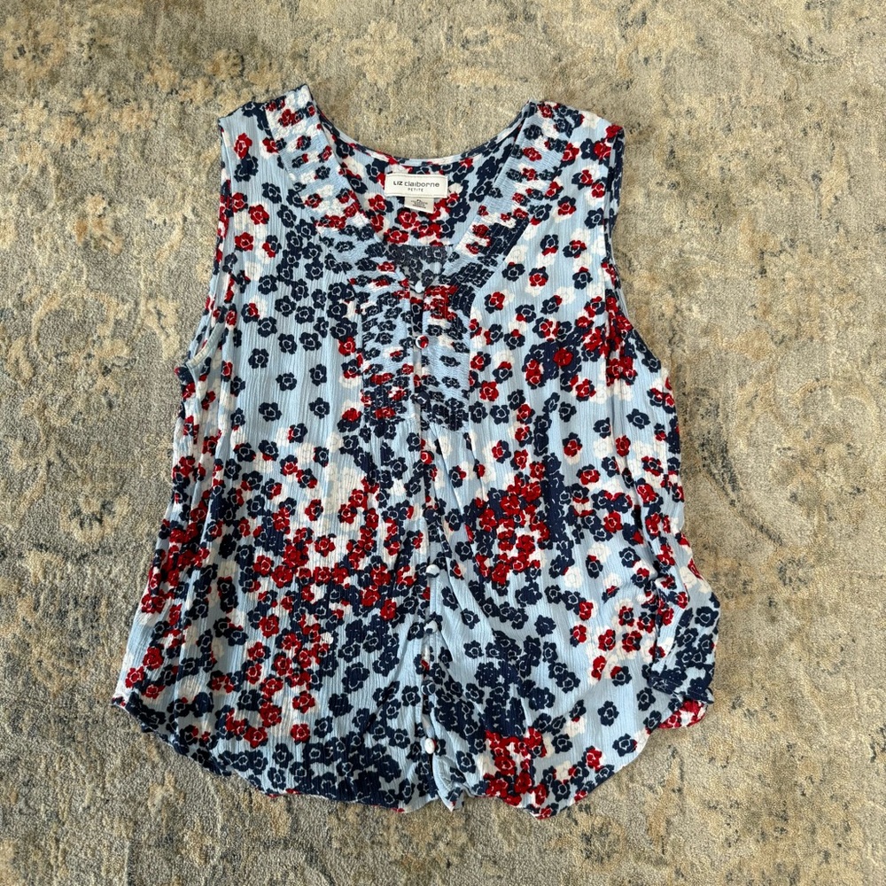 Liz Claiborne Light Blue Sleeveless Floral Pleated Tank with Red & Navy Flowers